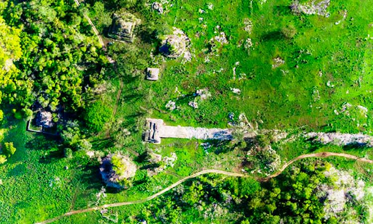 El descubrimiento de una ciudad milenaria maya en la selva de México –
